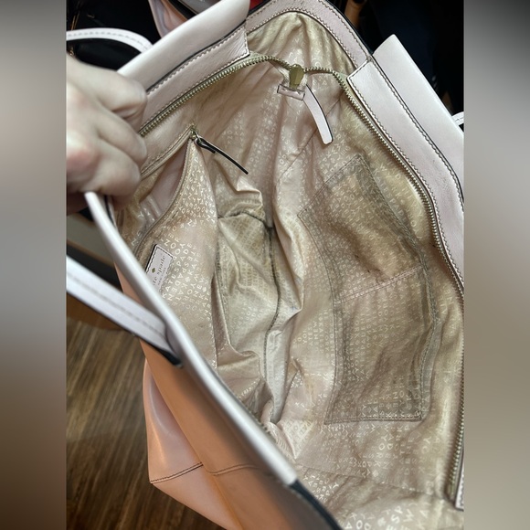 Kate Spade pink Leather Handbag with Logo Interior - Picture 6 of 7